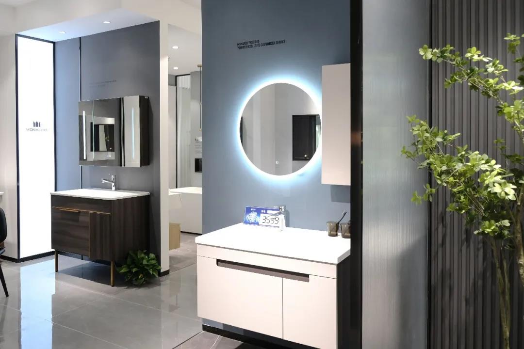 һ�����ն�������ÿһ���ռ䶼Ӧ����Χ���������ߵ���������ȥ��Ƶ����õ����Ϊ˵����������������Ϊ�����������ն˾����ܵ�չʾ������ҵ�����ת������ҵ��ֵ������K1������ߡ����õ��桱��ս������������